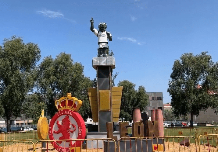 hoguera de San Juan - León