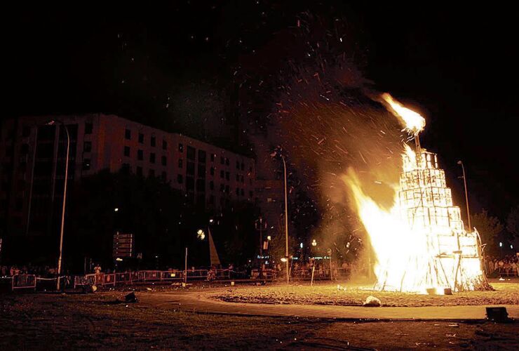 imagen hoguera san juan leon 23617 1 Lunes 23 de Junio - Increíble Programa de Fiestas San Juan y San Pedro