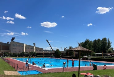 Piscina Municipal de Sáenz de Miera – Horarios y Tarifas 2026 27 4F205EA8 792A 4D8D A369 8DFBA5E8AEF2 Piscina Municipal de Sáenz de Miera – Horarios y Tarifas 2026