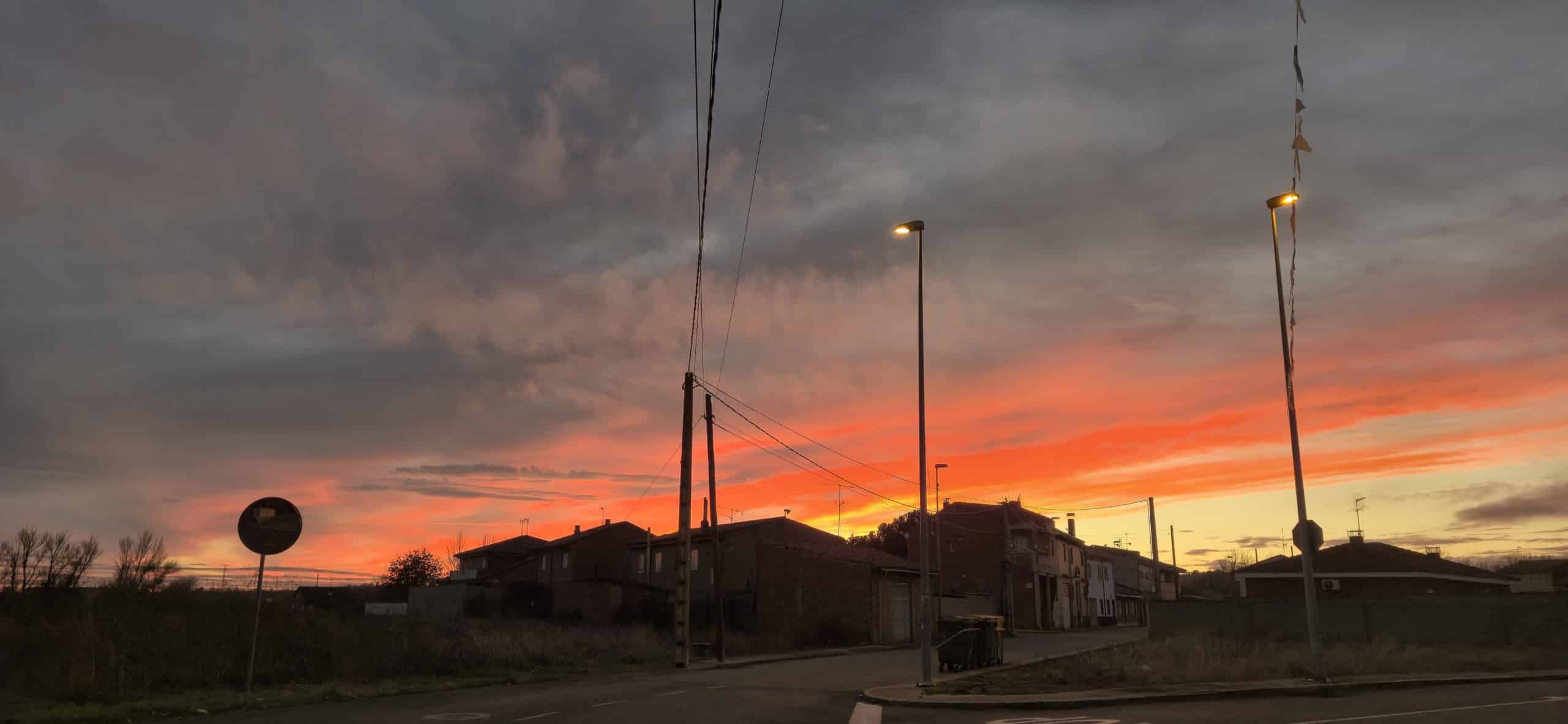 1000100381 El increíble Cielo de León que nos regaló la tarde del 1 de Diciembre🌅
