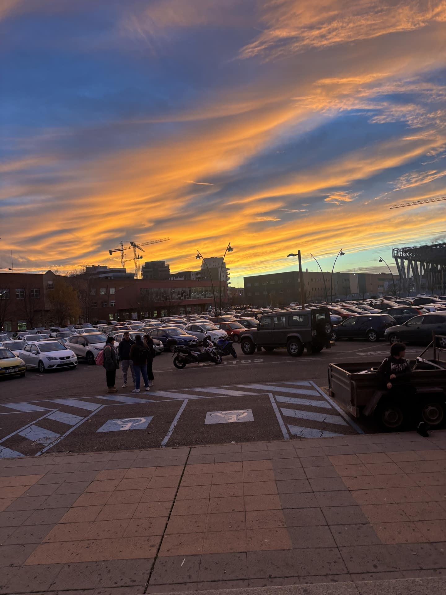 IMG 8317 El increíble Cielo de León que nos regaló la tarde del 1 de Diciembre🌅