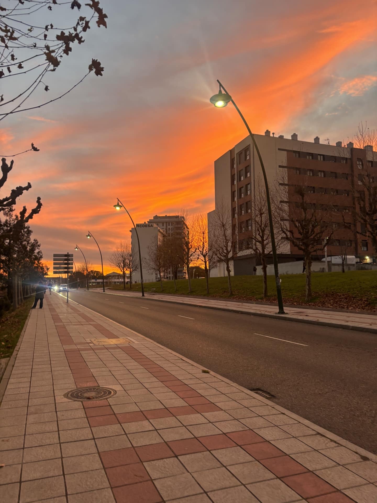 IMG 8323 El increíble Cielo de León que nos regaló la tarde del 1 de Diciembre🌅